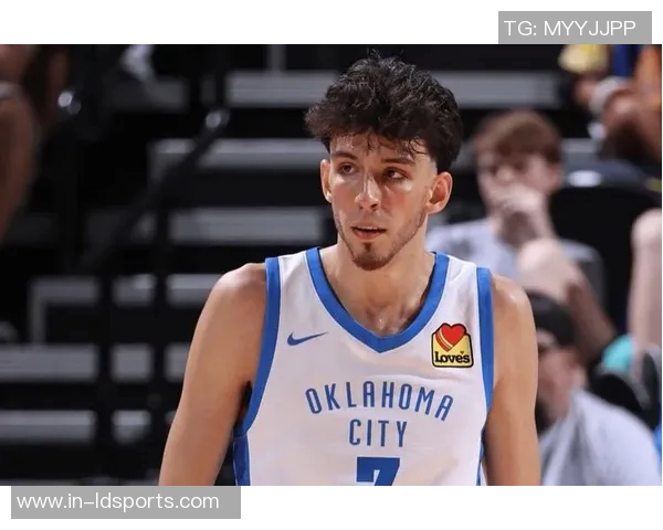 哈迪赞阿门潜力无限单独对抗他让任何防守者倍感压力 哈迪赞阿门潜力无限单独对抗他让任何防守者倍感压力