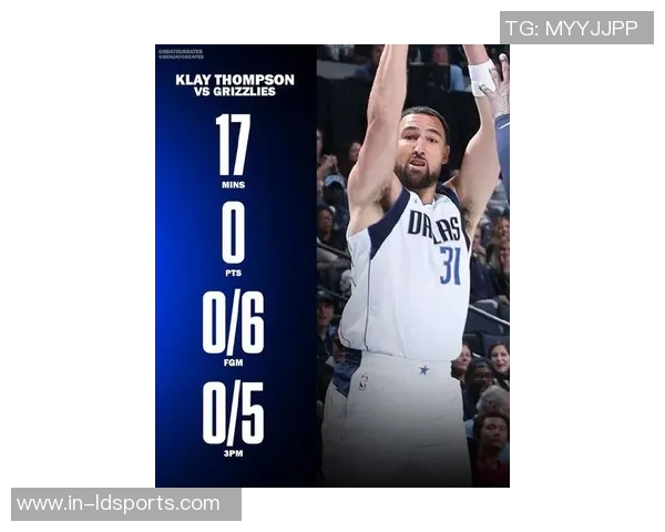 克莱首节表现抢眼三分球精准命中助力球队得分6分 克莱首节表现抢眼三分球精准命中助力球队得分6分